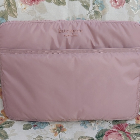 Kate Spade Pink Compact Laptop Padded Case 15.5" x 11" - Picture 12 of 17